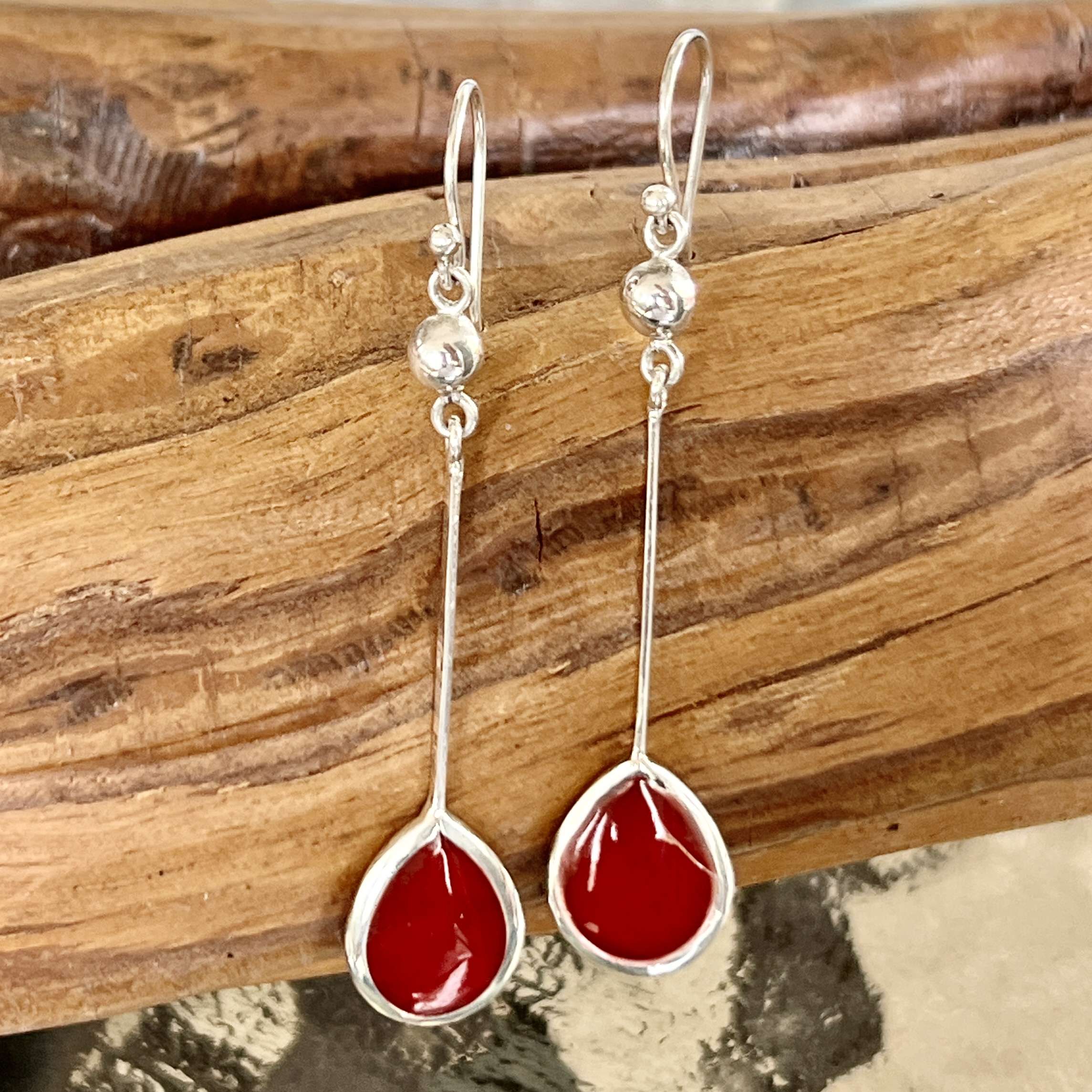 (HANDMADE 925 BALI STERLING SILVER FILIGREE EARRINGS WITH CORAL)